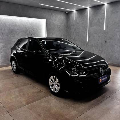 VOLKSWAGEN POLO 1.0 MPI MANUAL VOLKSWAGEN POLO 1.0 MPI MANUAL